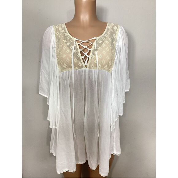 New. L*SPACE white and cream lace coverup. S/XS. Retails $149 - Picture 2 of 6